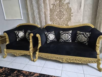 6 seater sofa set with 1 big table and 2 side tables