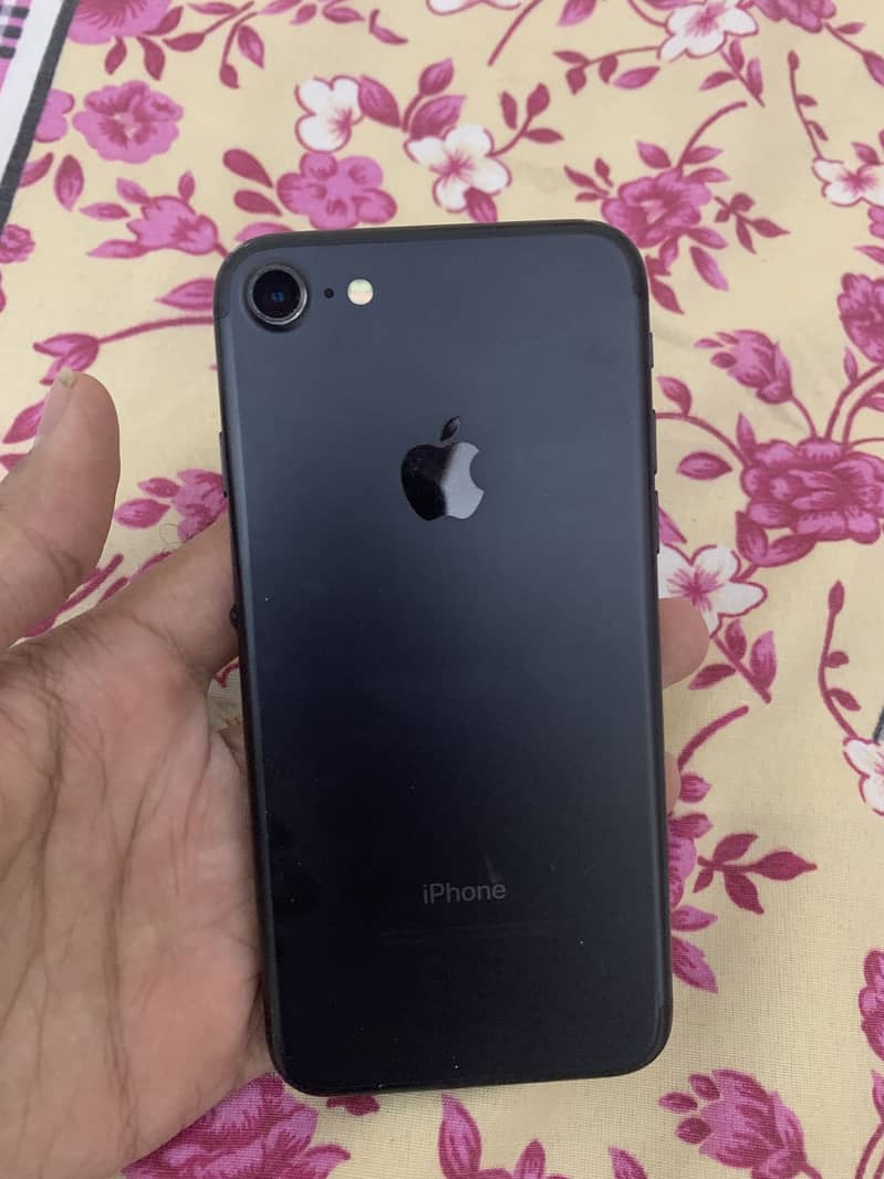 iPhone 7 1