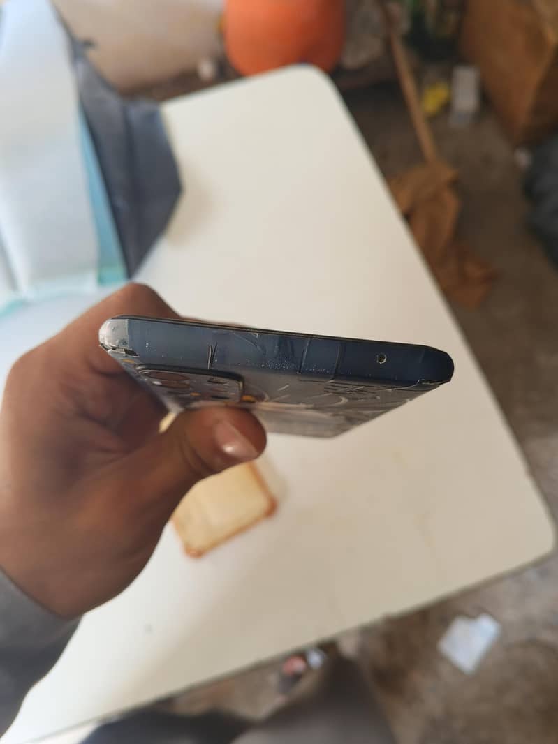 One Plus 9R 6