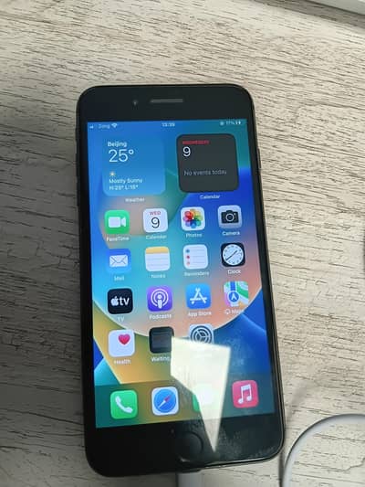 Apple iPhone 8 Plus