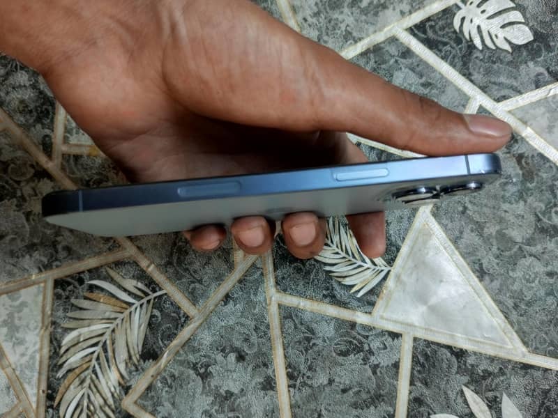 Apple iPhone 13 Pro Max 3