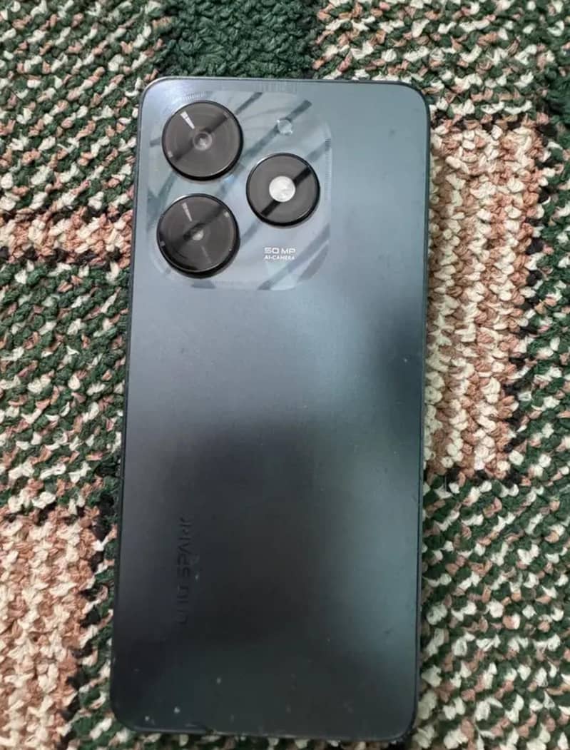 Tecno  spark 20C 0
