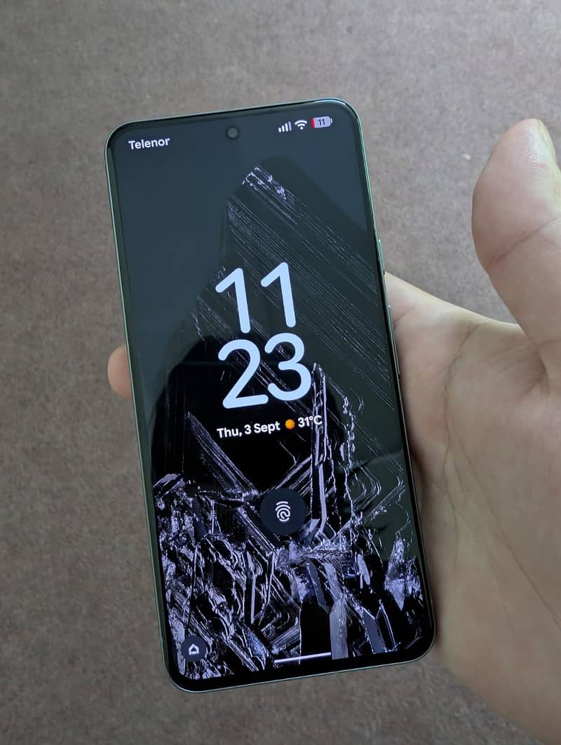 Google Pixel 8 3