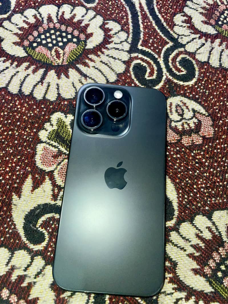 iPhone 15 Pro 0