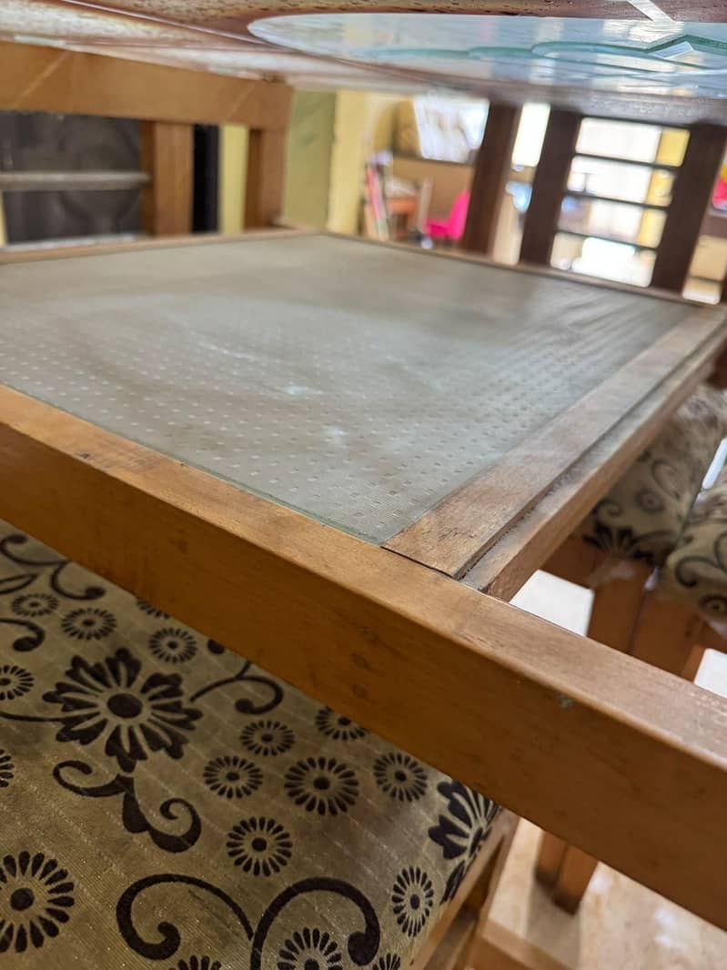 6 seter dining table 3