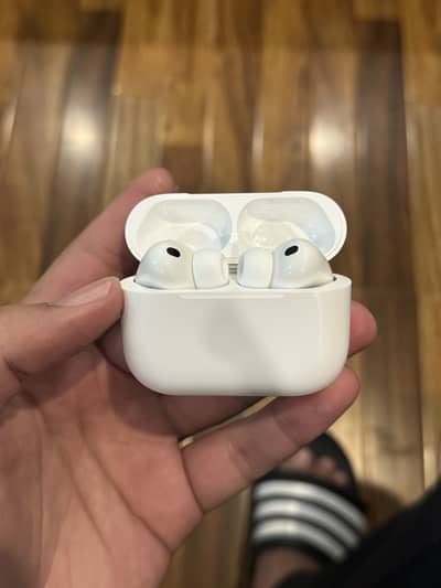 Apple AirPods Pro 3 with Active Noise Cancellation