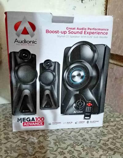 Audionic mega 100 advance New All ok