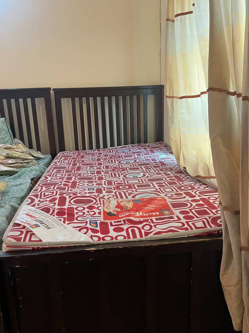 2 single beds 1