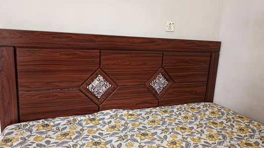 King Size Wooden Bed without mattress