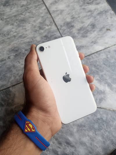 Apple iPhone SE
