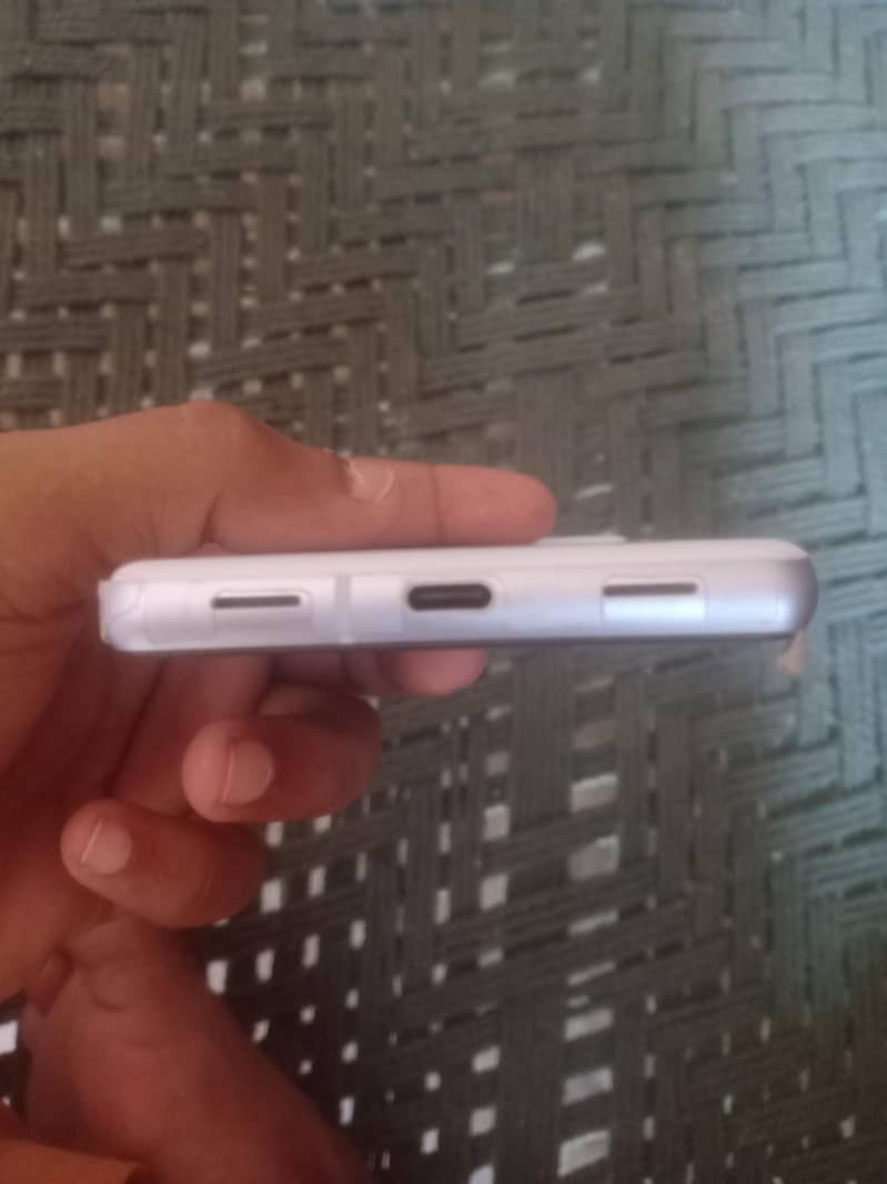Google Pixel 7 3