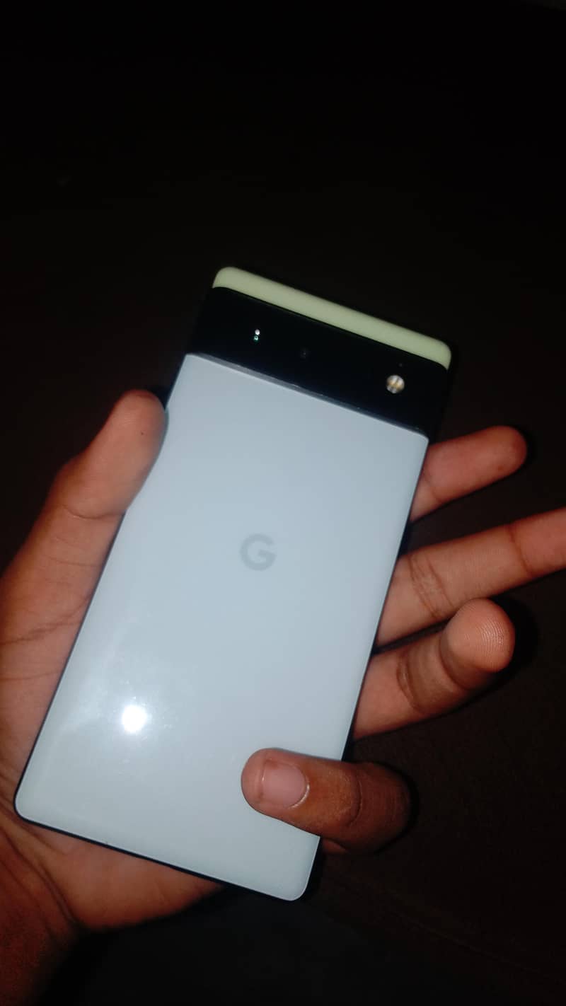 Google Pixel 6a 0