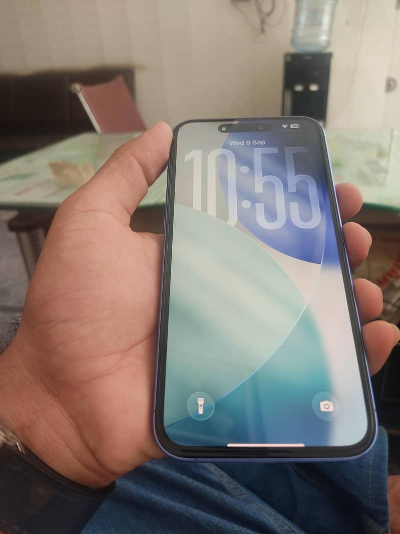 Apple iPhone 16 Plus jV 3