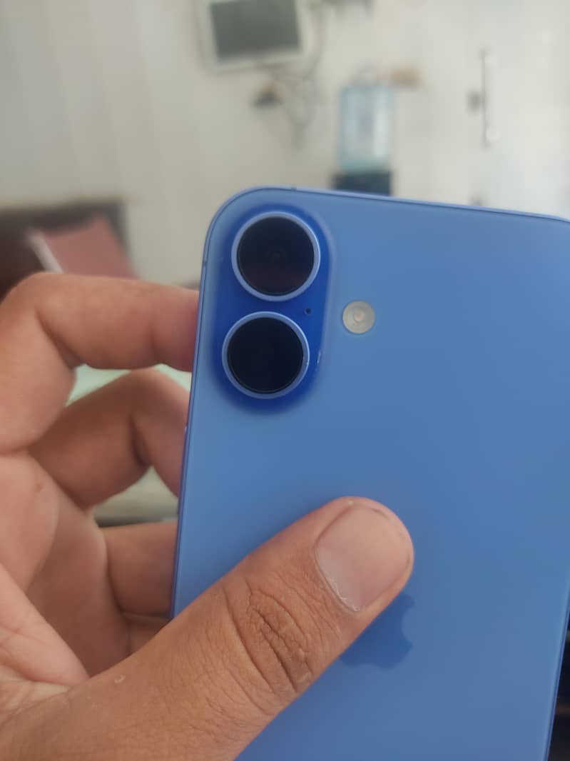 Apple iPhone 16 Plus jV 7
