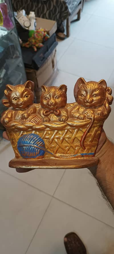 Imported Antique and Vintage Showpiece { Contact WhatsApp Only }