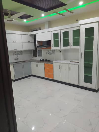 Stunning 6 Marla Lower Portion In Satellite Town - Block E Available For Rent