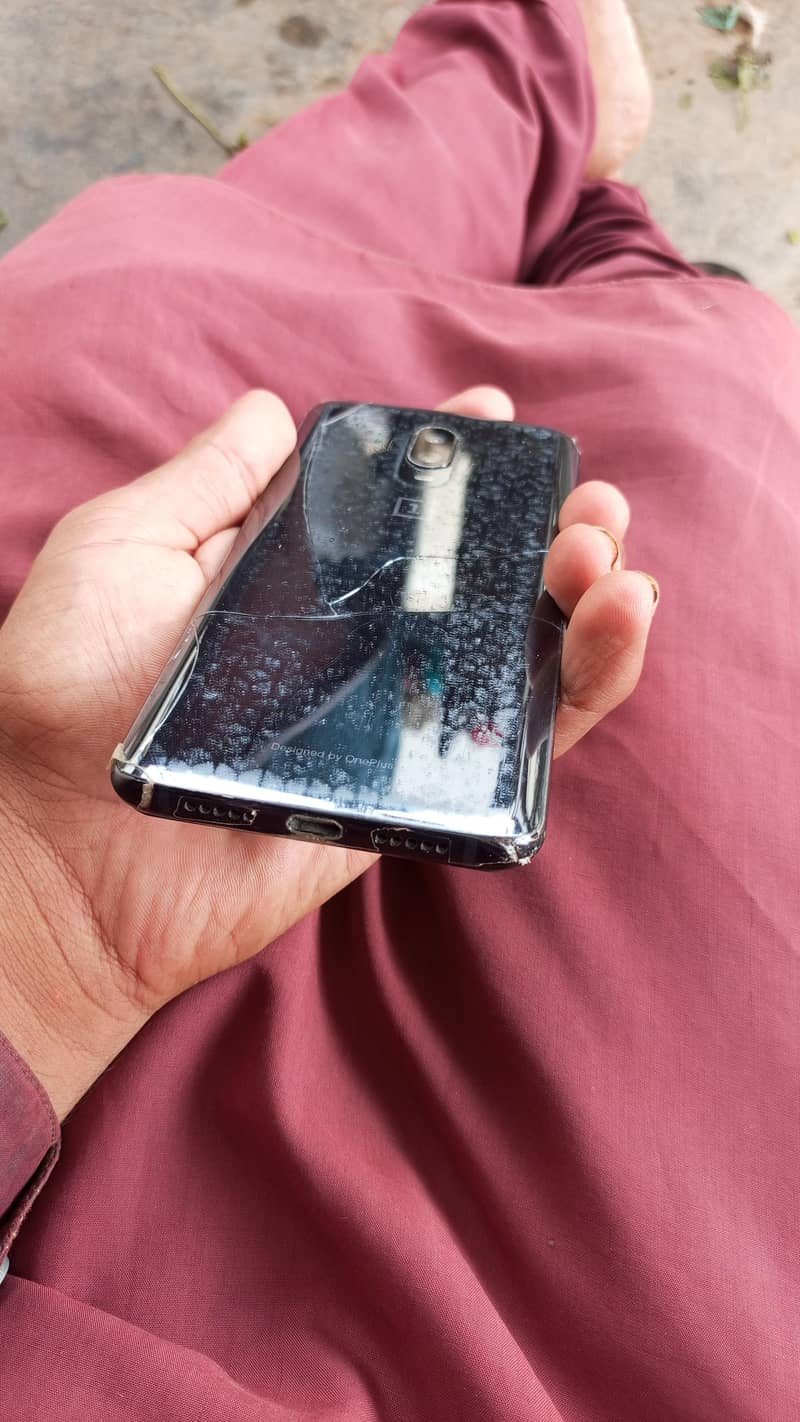 One Plus 6T. 0