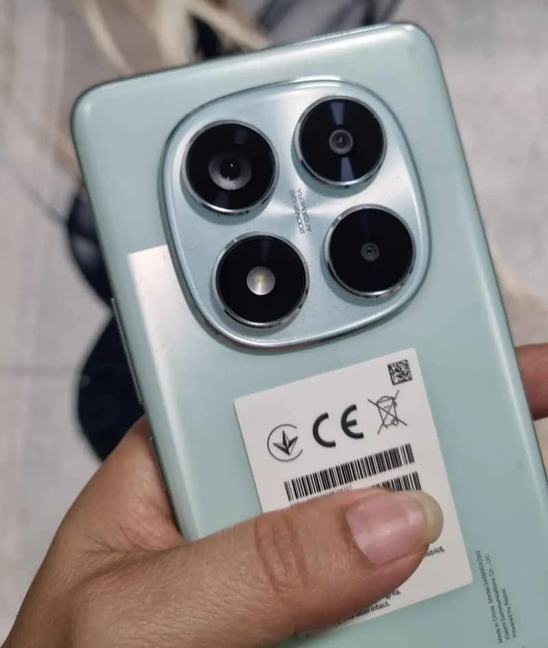 Xiaomi Redmi Note 14 Pro 1