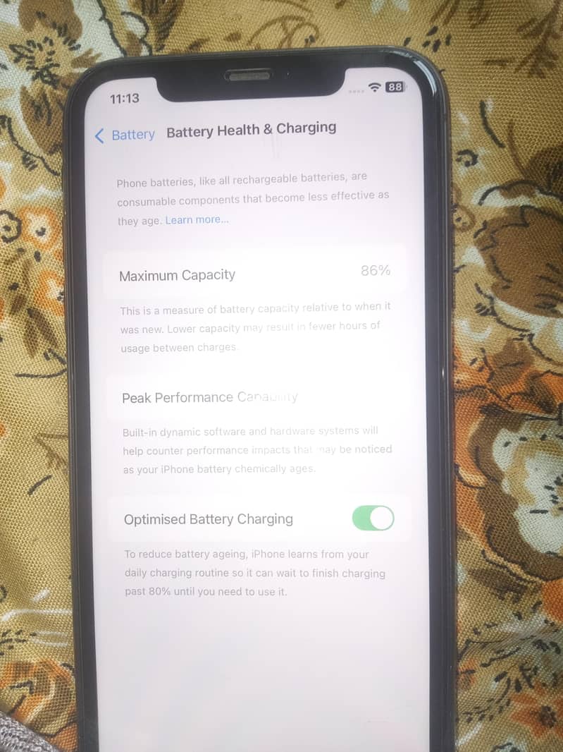 Apple iPhone 11 4