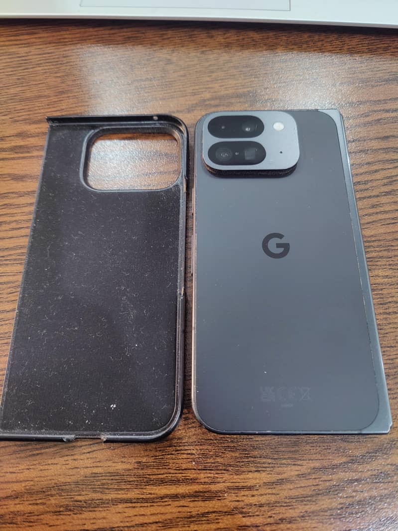 Google Pixel Fold 9 Pro 10/10 Working SIM 4