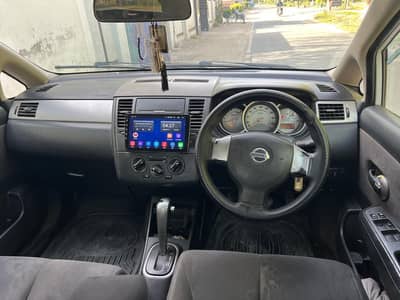 Nissan Tiida 2012
