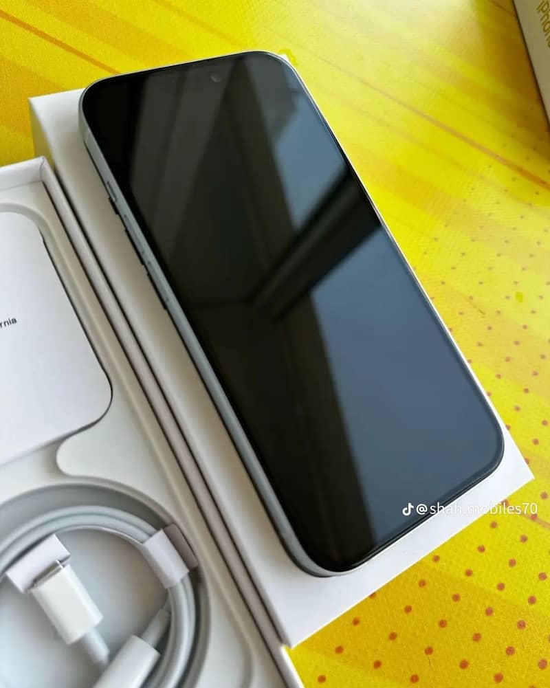 Apple iPhone 15 3