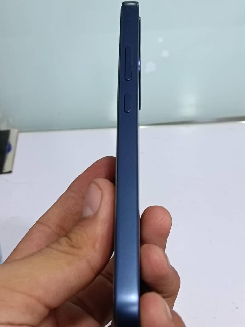 OPPO A6 pro 1