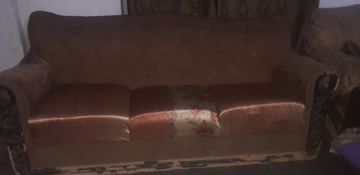 with sofa cover 0