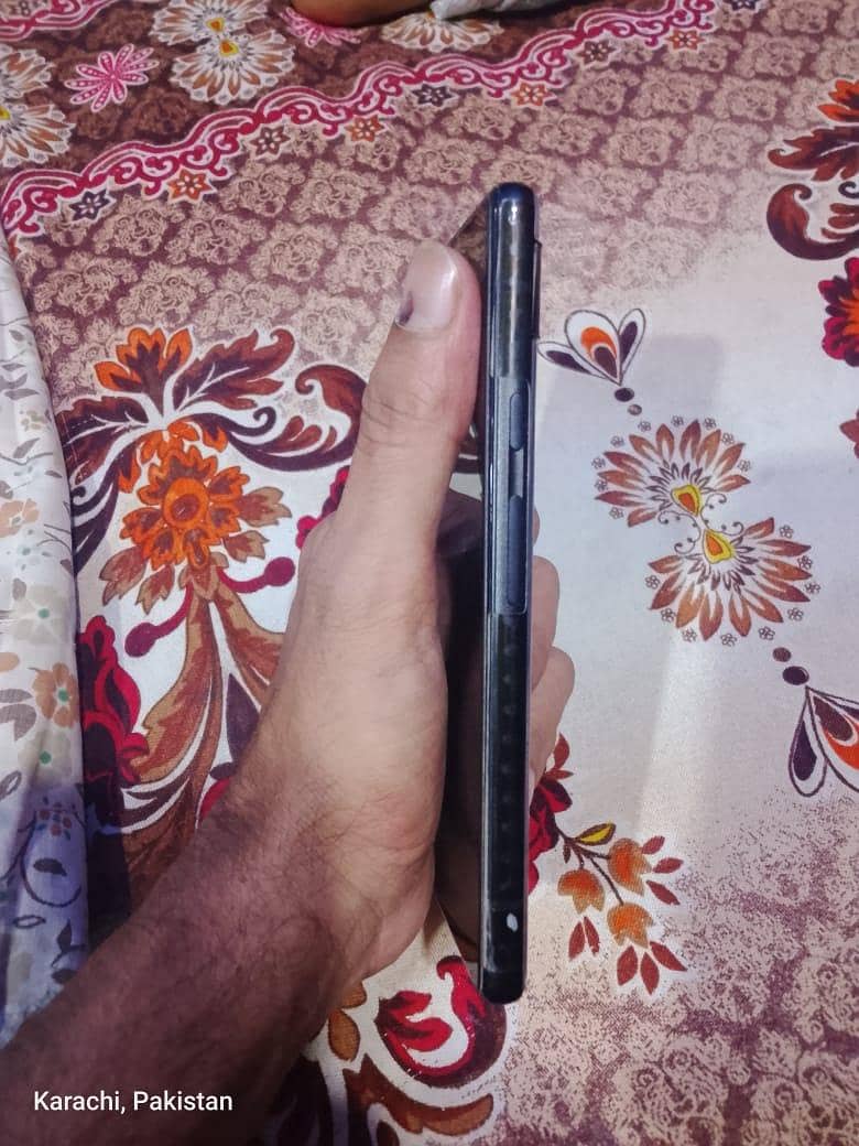 Google Pixel 6a 5