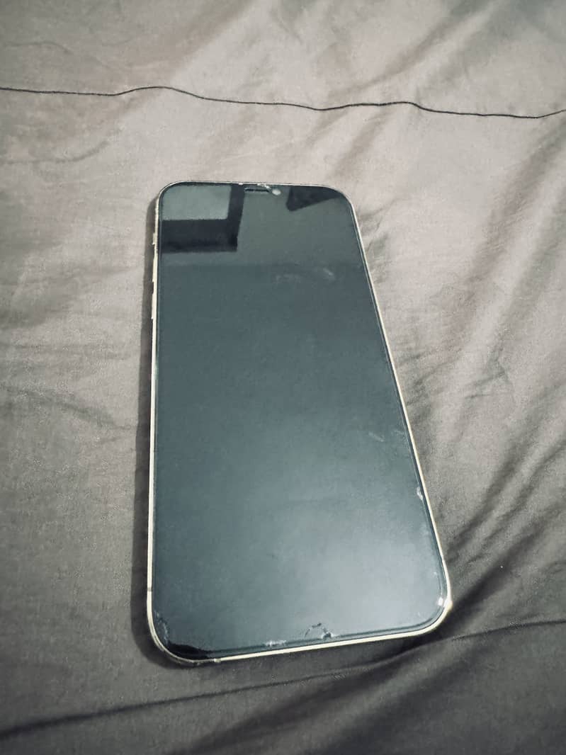 Apple iPhone 12 Pro 2