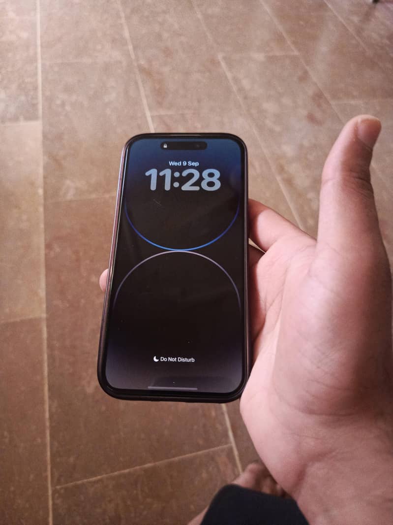 Apple iPhone 14 Pro 1