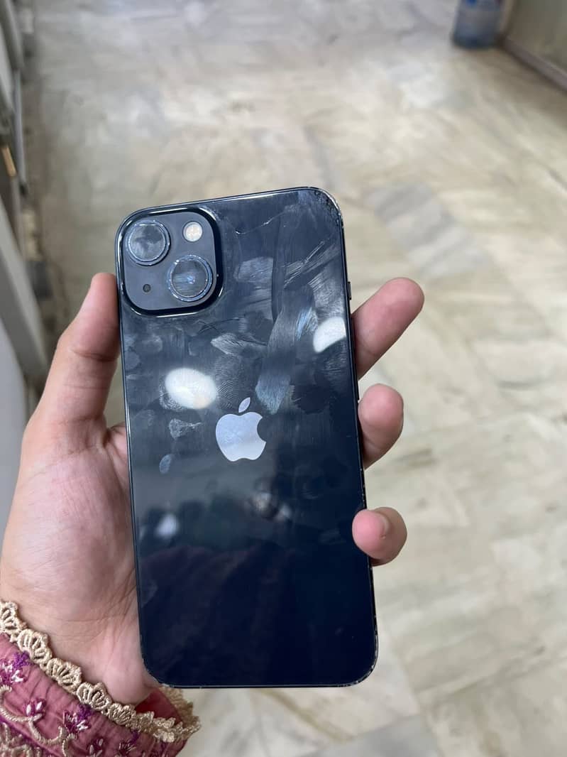 Apple iPhone 13 1