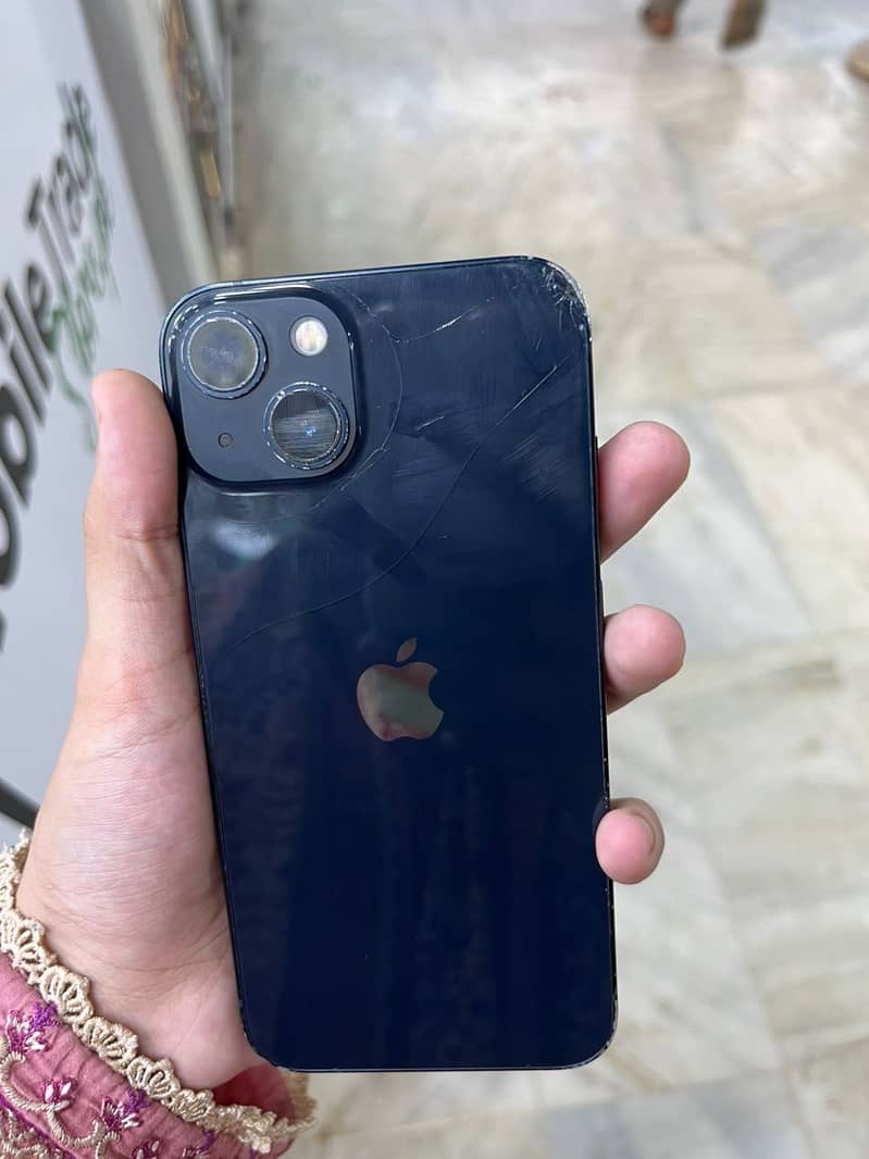 Apple iPhone 13 7
