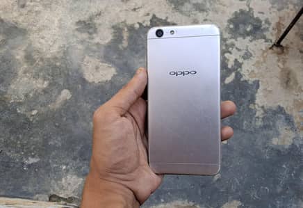OPPO A57
