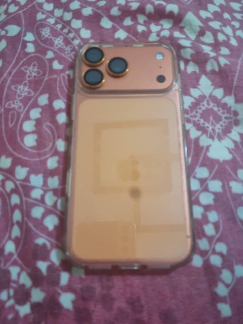 Apple iPhone 17 Pro Max 1