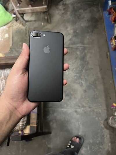 Apple iPhone 7 Plus 32gb pta approved waterpack