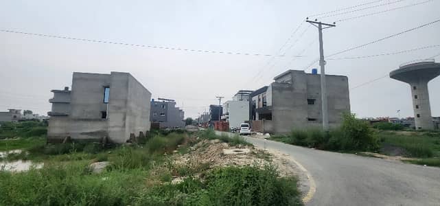 5 Marla Plot For Sale Ideal Location