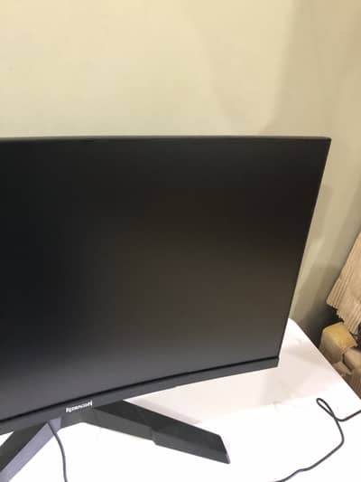 gaming monitor