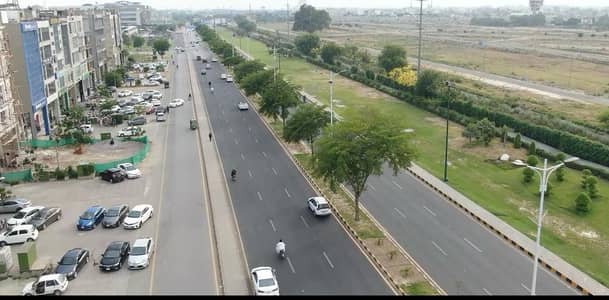 4 KANAL CORNER PLOTS FOR SALE