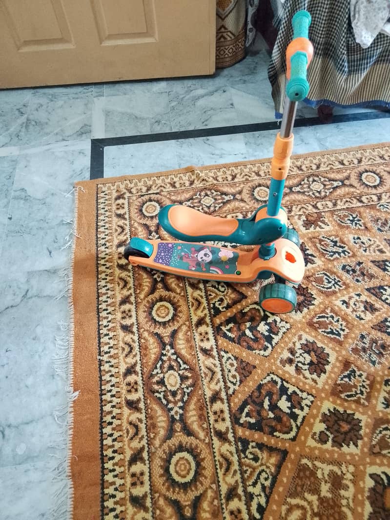 Scooty 0