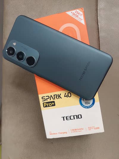 Tecno Spark 40 pro plus