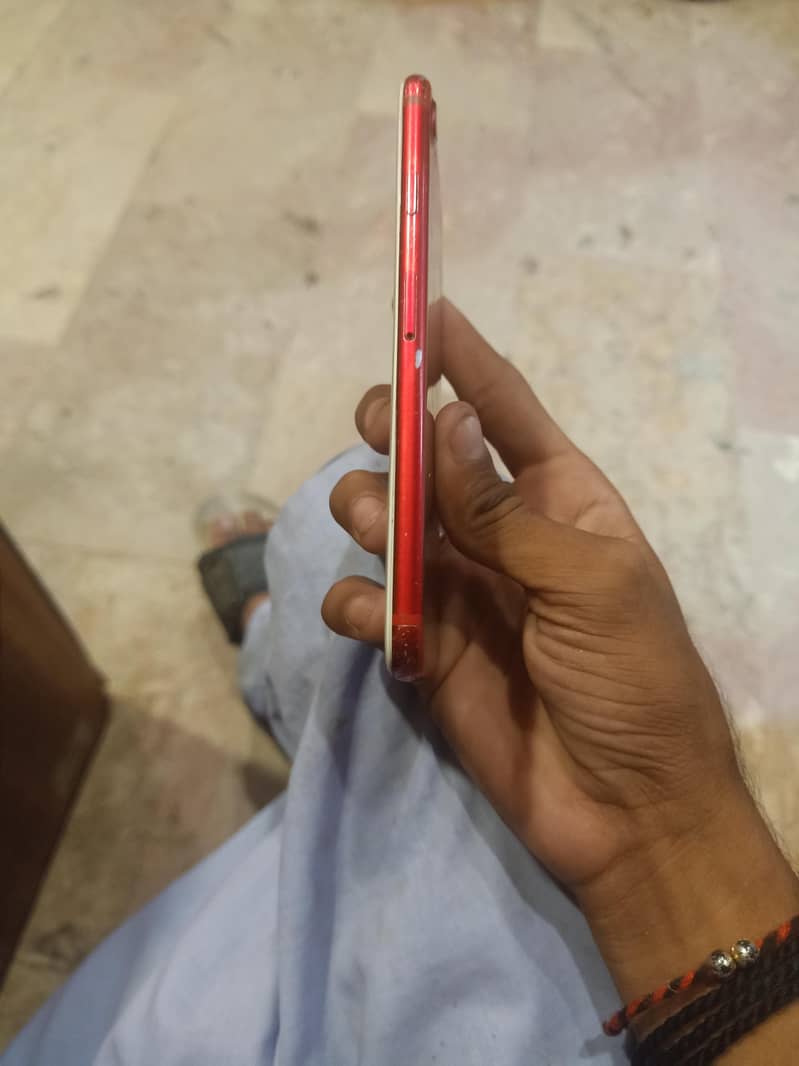 Apple iPhone 7 1