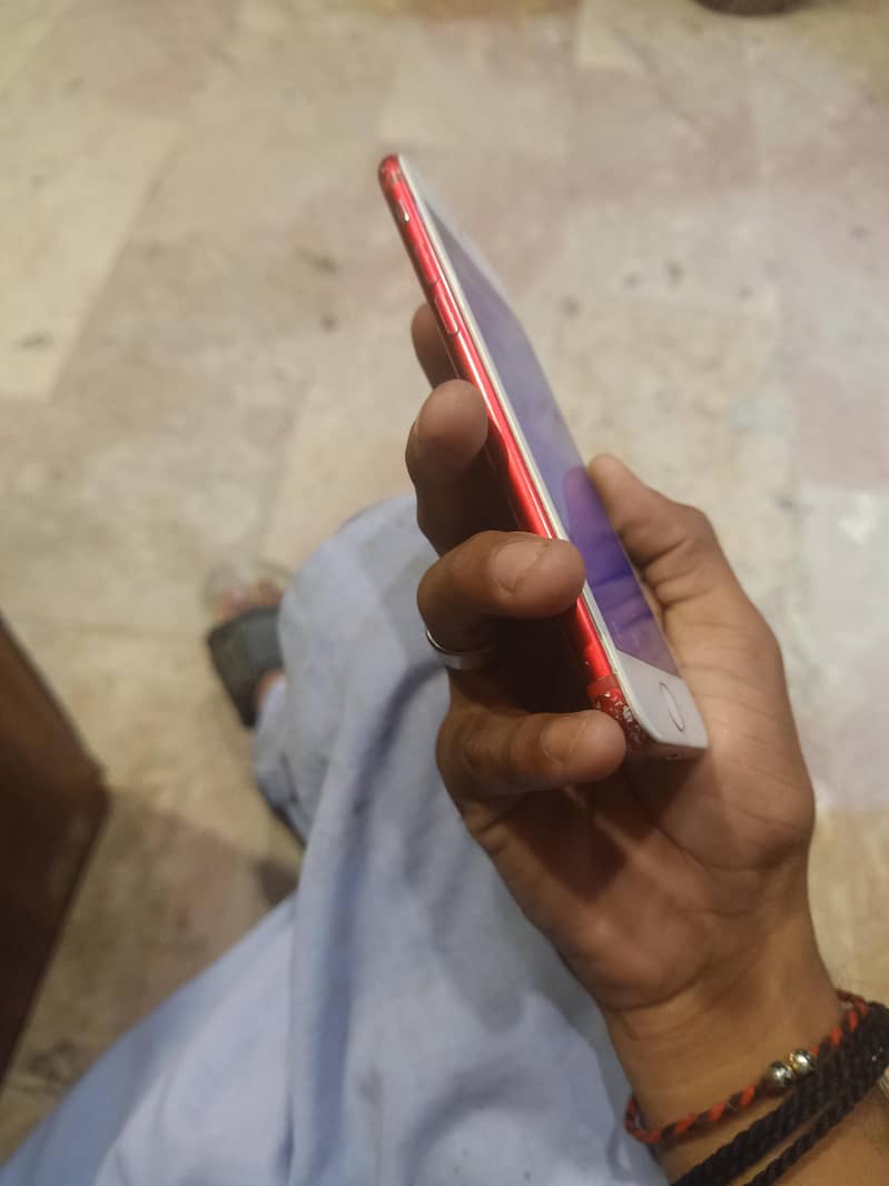 Apple iPhone 7 2
