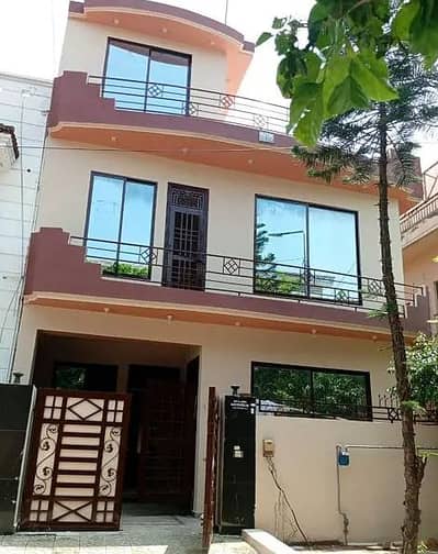 G 13 4 MARLA HOUSE AVAILABLE FOR SALE