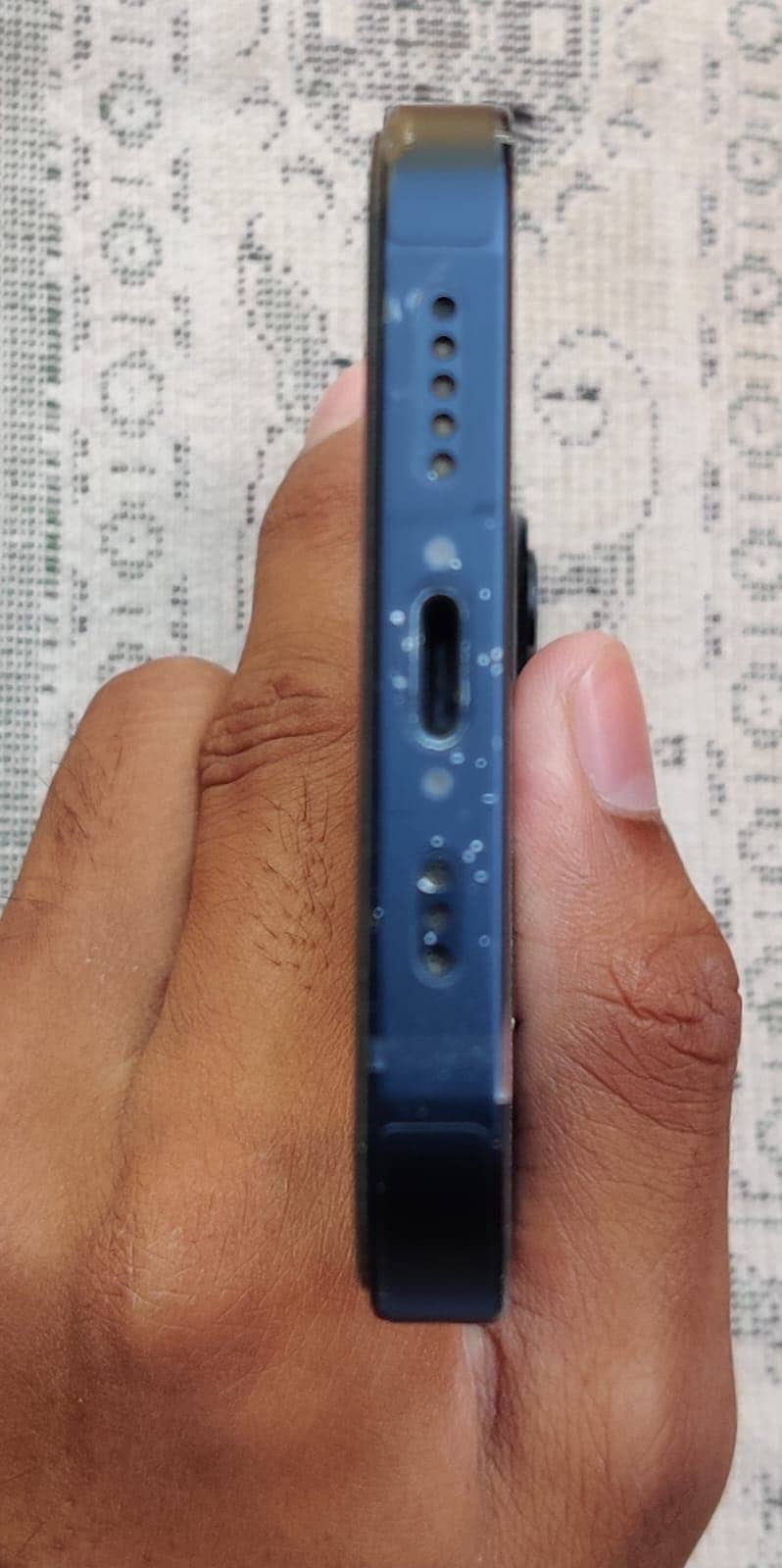 Apple iPhone 13 5
