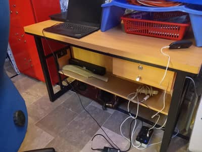 Computer and study table for sale