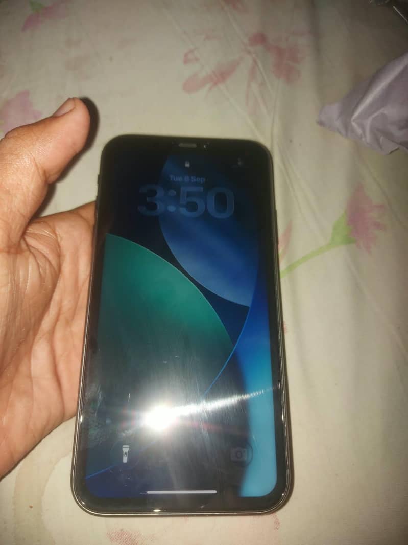 Apple iPhone 11 5