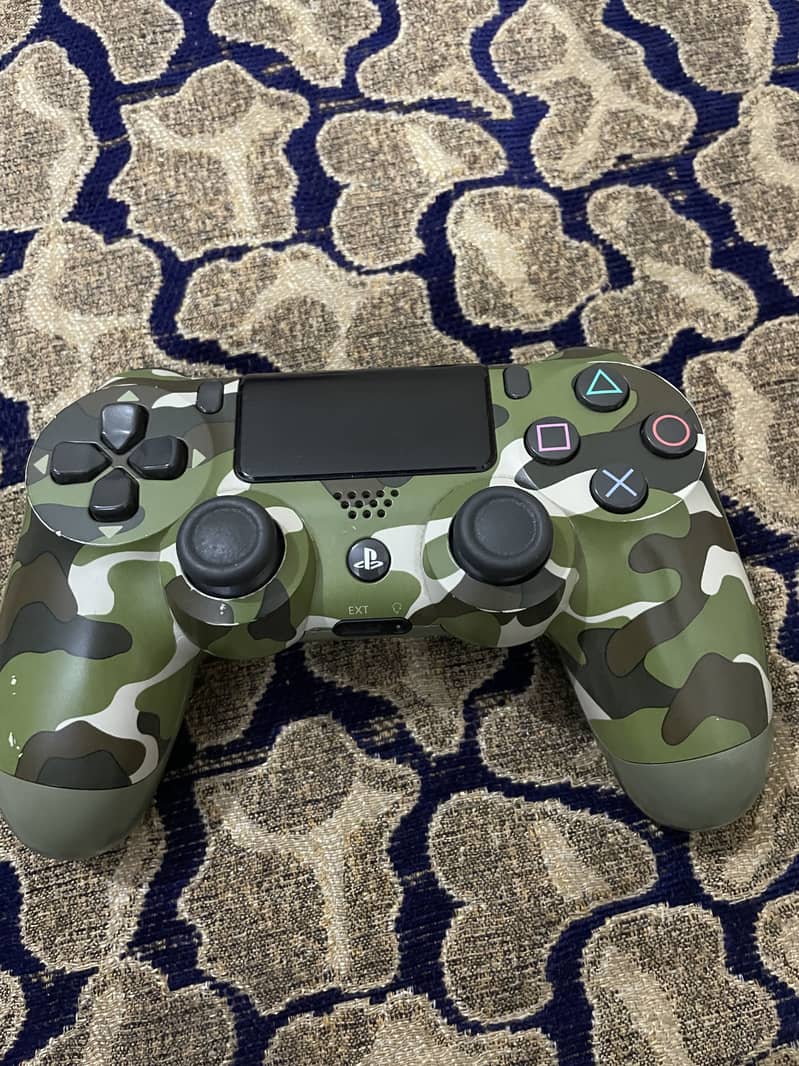 Ps4 slim 1
