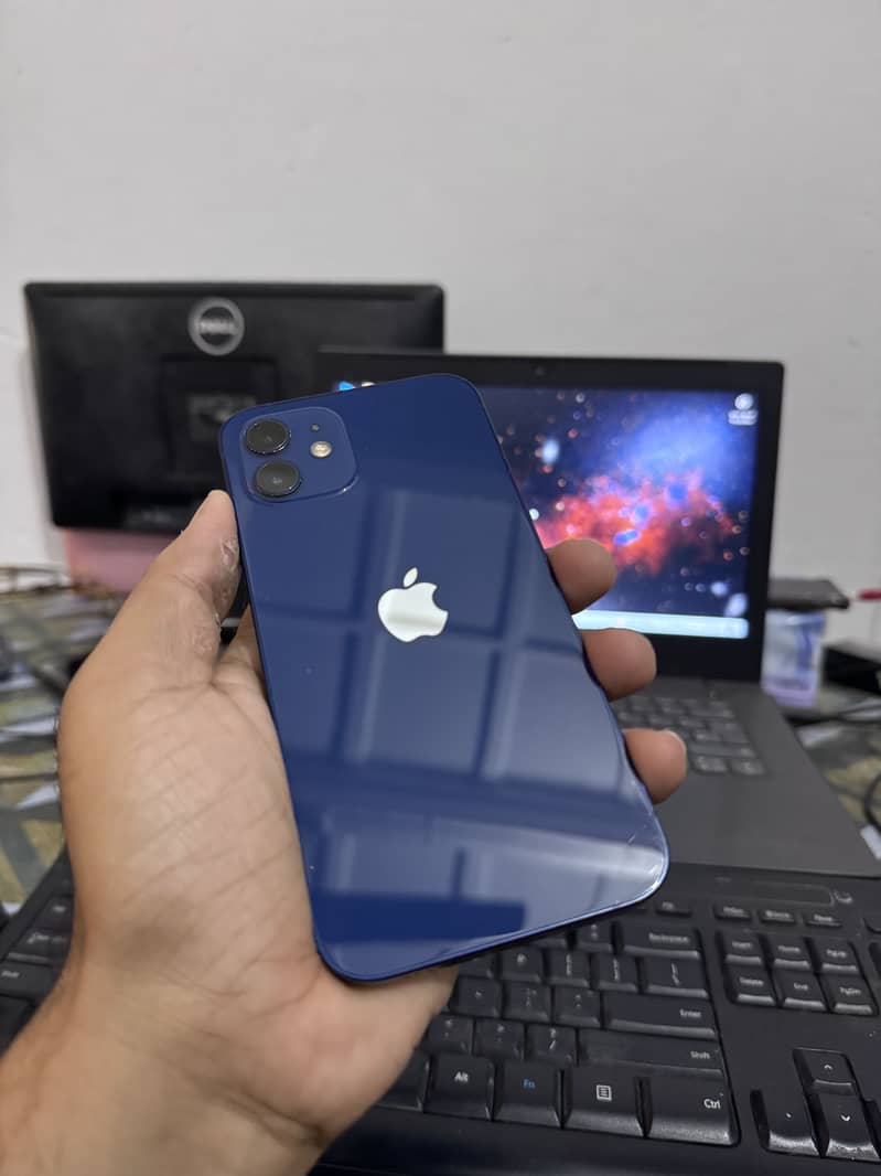 Apple iPhone 12 2
