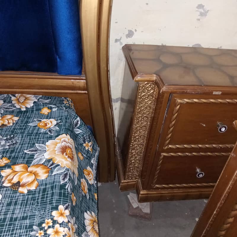 New dressing and 2 side table 1